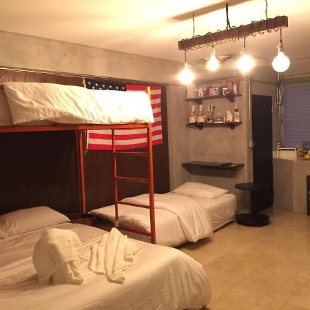 Renovated Loft Style Condo Bangkok Exterior photo